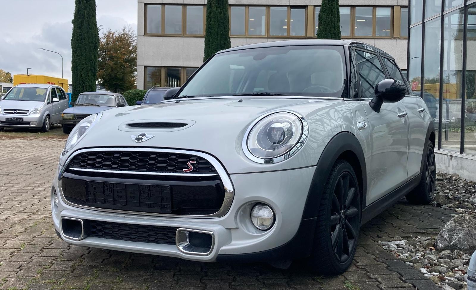 MINI COOPER SD Mini 5-trg. Navi Automatik PDC LED