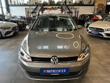 Volkswagen Golf VII Lim. Cup BMT *1.Hand*ACC*AHK*