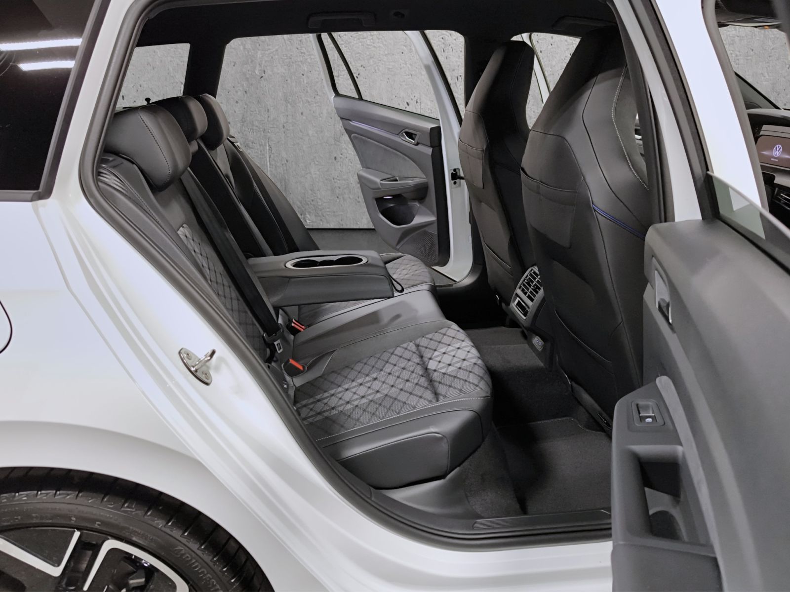 Volkswagen Golf - Bild 14