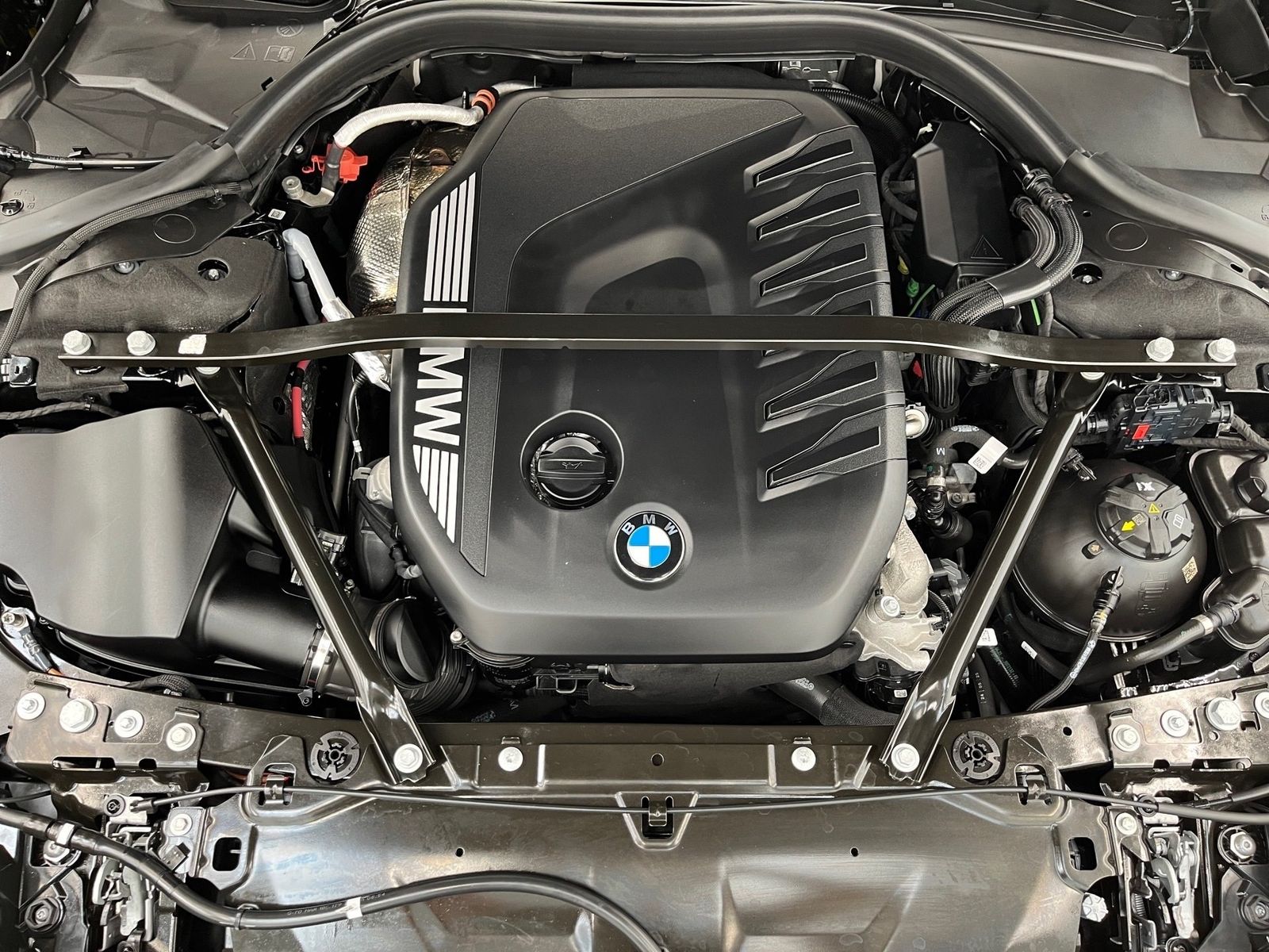 BMW 740 - Bild 16