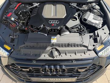 2025 AUDI RS6 — миниатюра 25