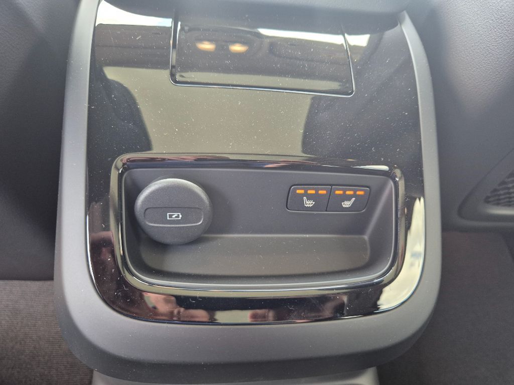Fahrzeugabbildung Volvo V60 T6 AWD Plus Dark+Lagom-Pak+Licht-Pak+SOFORT