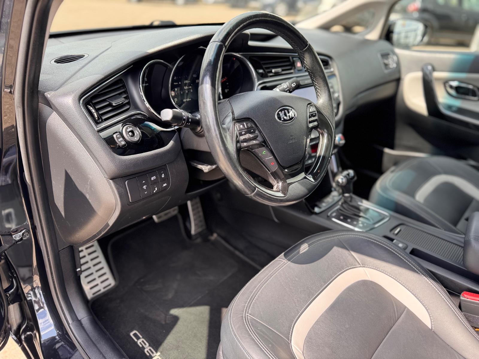 Kia Ceed Sportswagon Platinum Edition Aut.