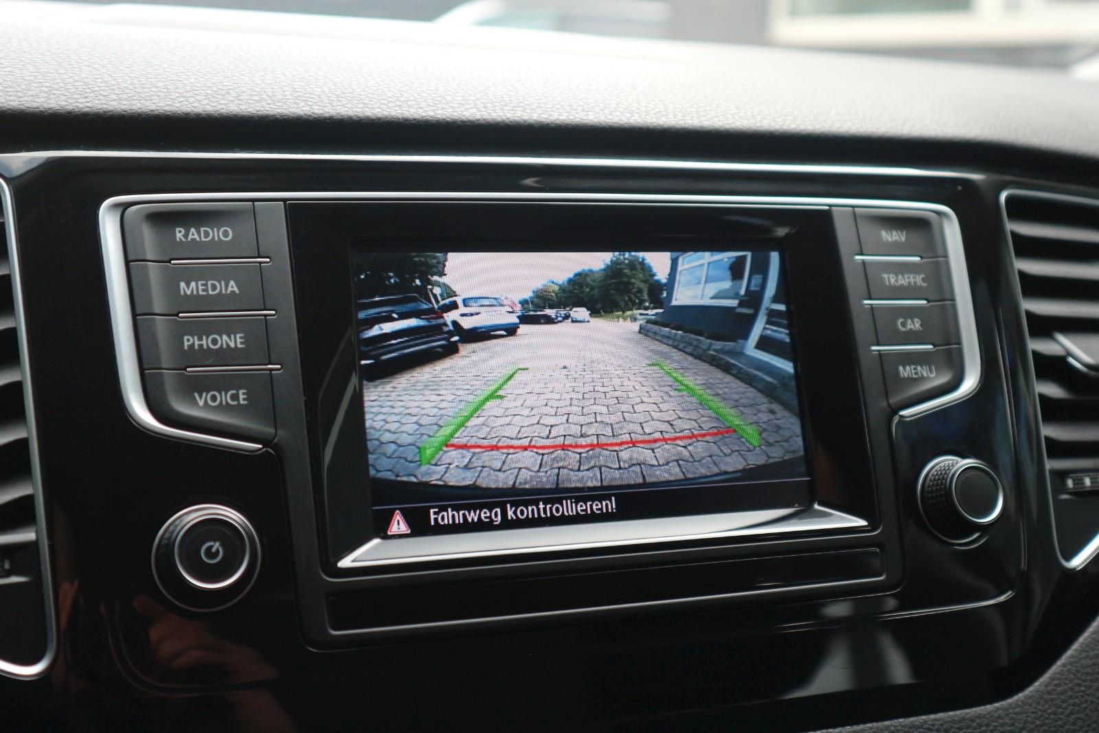 Volkswagen Golf Sportsvan VII Highline *2.HD|DSG|XENON|RFK*