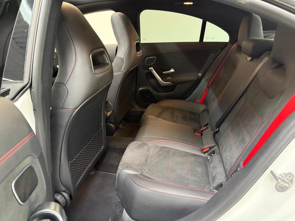 Mercedes-Benz CLA 45 AMG