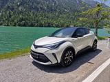 Toyota C-HR 2.0-l-VVTi Hybrid Team Deutschland Team... - Toyota C-HR mit Anhängerkupplung