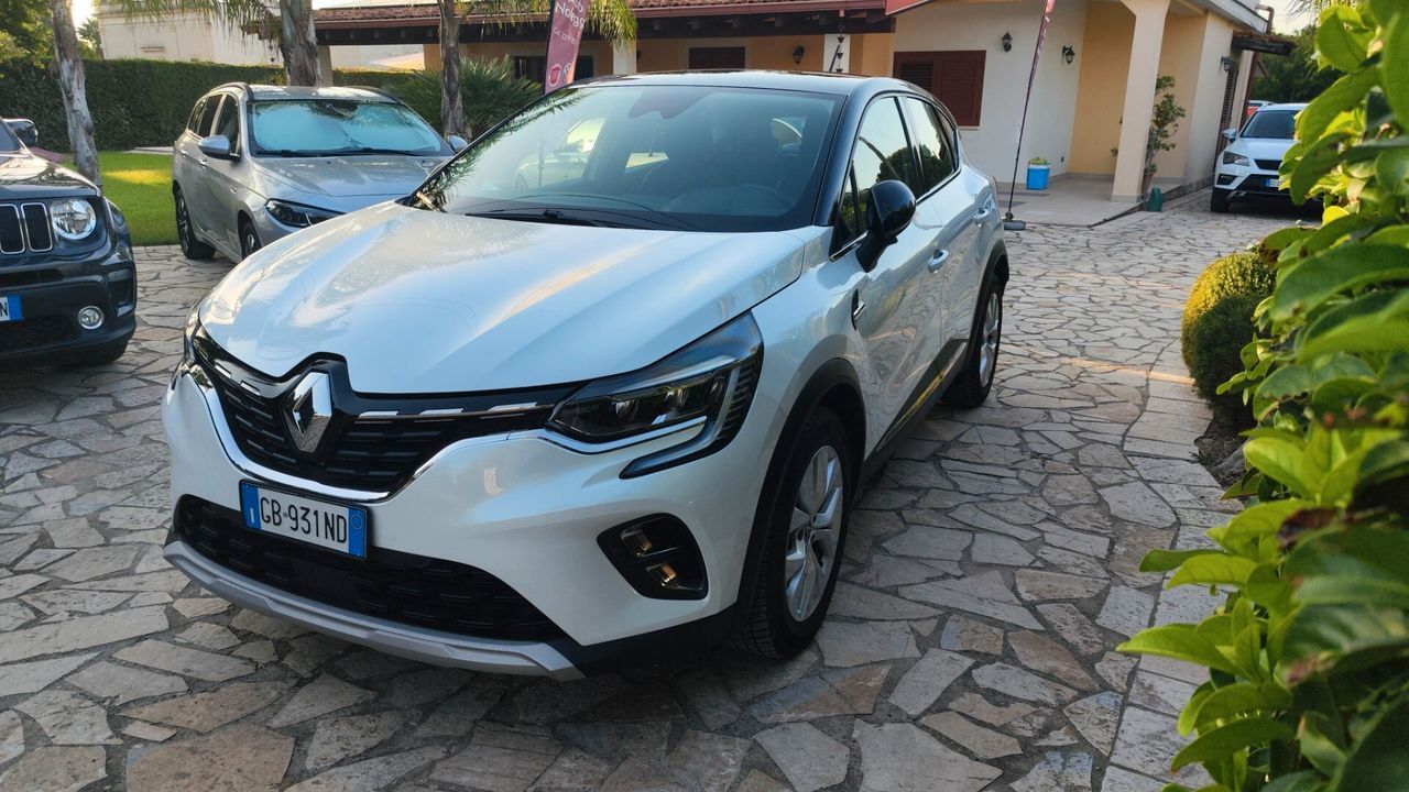 Renault Captur Blue dCi 95 CV Intens imagem 3
