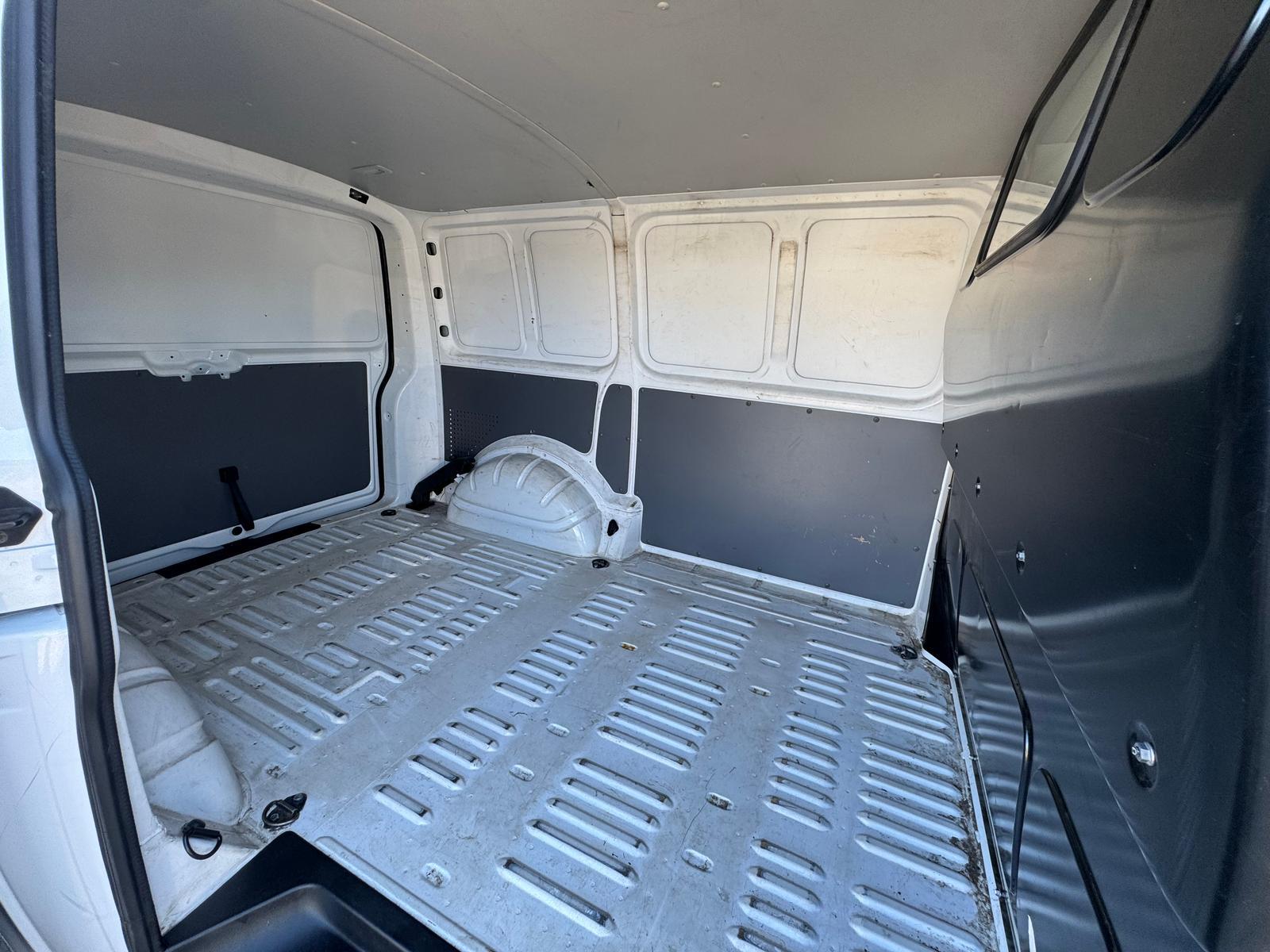 Volkswagen T6.1 Transporter 2.0 TDI/APP/SITZHZG/KLIMAANLAGE