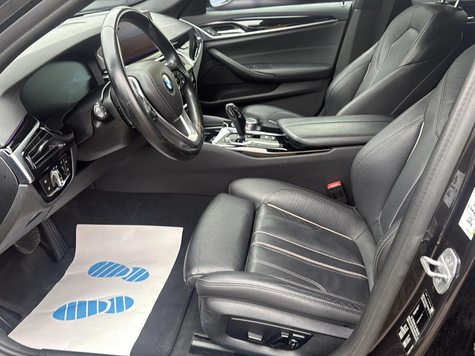 Fahrzeugabbildung BMW 520 d Touring Sport Line  / TOP ! 19"