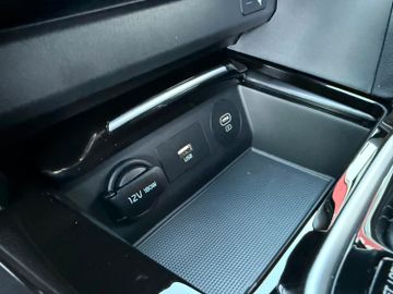 Kia XCeed 1.6T GT-Line 180 DCT7 Glasdach Navi Kamera