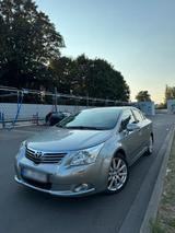 Toyota Avensis 2010 automatische - Toyota Avensis in Mönchengladbach