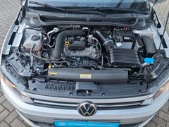 Fahrzeugabbildung Volkswagen Polo 1.0 TSI DSG Active NAVI PDC SHZ DAB