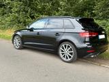 Audi A3 1.5 TFSI S-line Sportback Massagesitz - Audi A3 mit Benzin-Antrieb: Limousine, 1.5