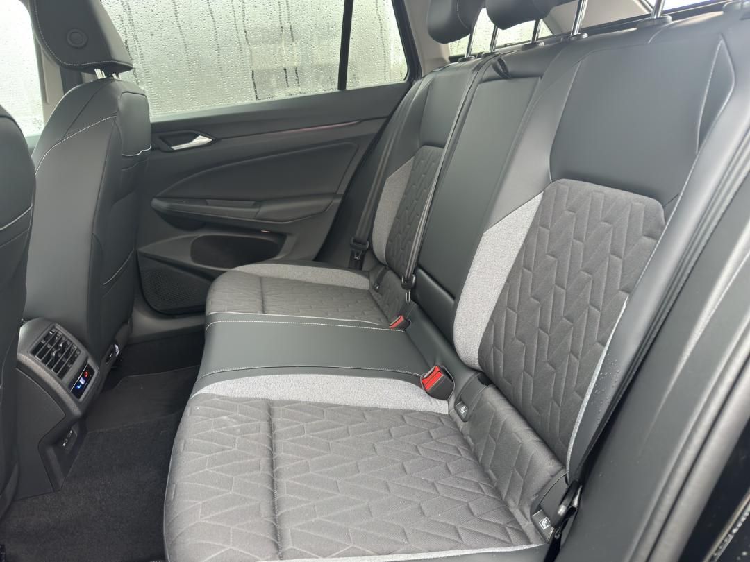 Fahrzeugabbildung Volkswagen Golf Variant Goal Golf VIII Variant Goal,AHK,Pan