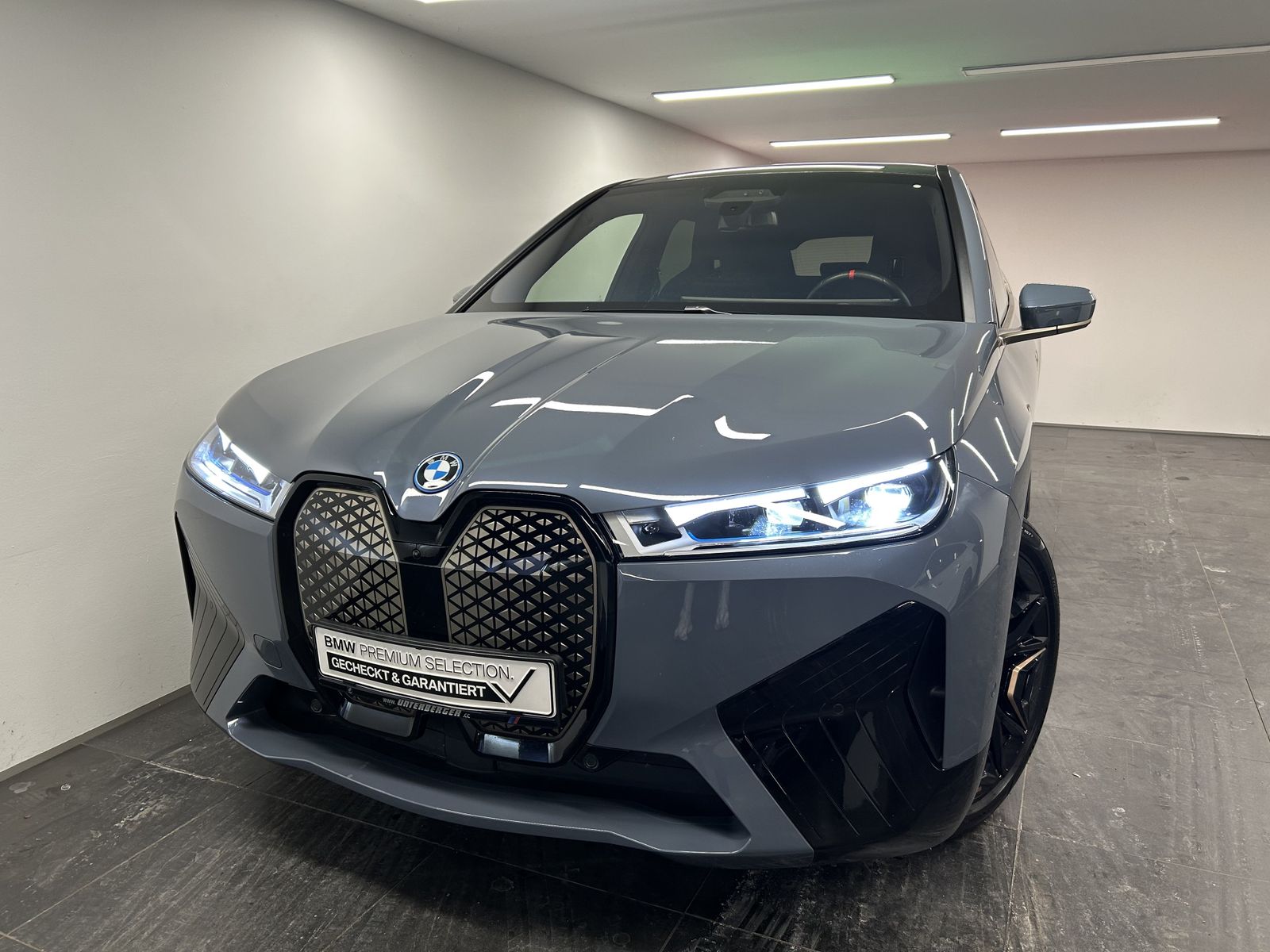 BMW iX - Bild 7