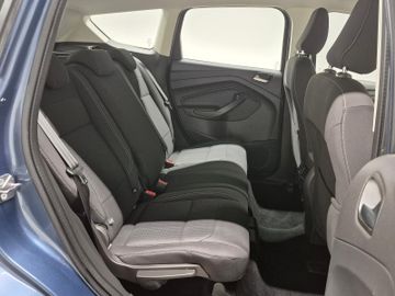 Ford Kuga - 11