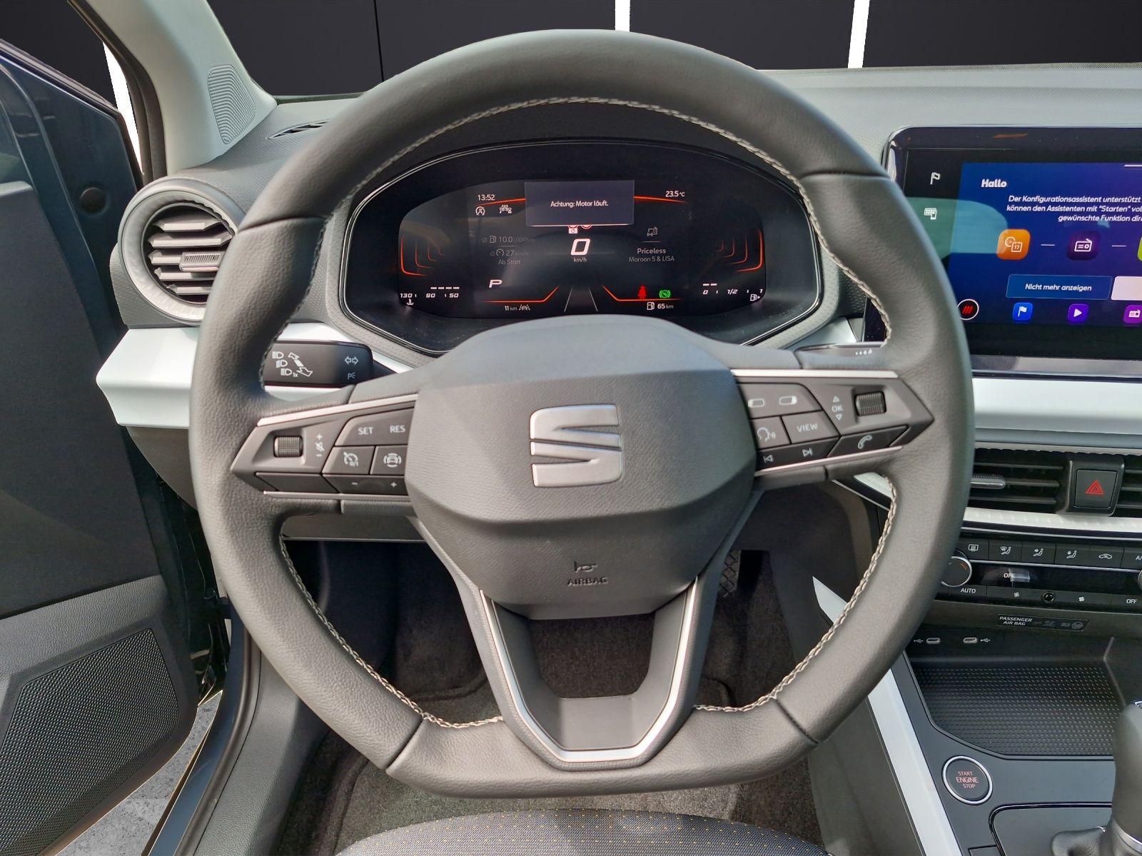 Fahrzeugabbildung SEAT Arona Road Edition 1.0 TSI DSG AHZ KLIMA