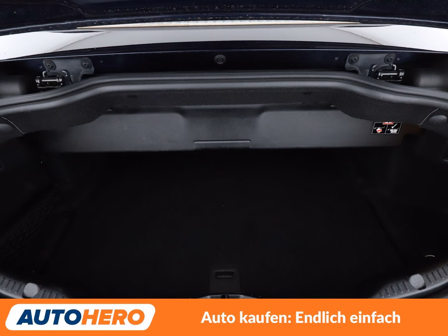 Mercedes-Benz C-Class Mild-Hybrid 4Matic AMG Line Aut.*NAVI*360°, миниатюра 16