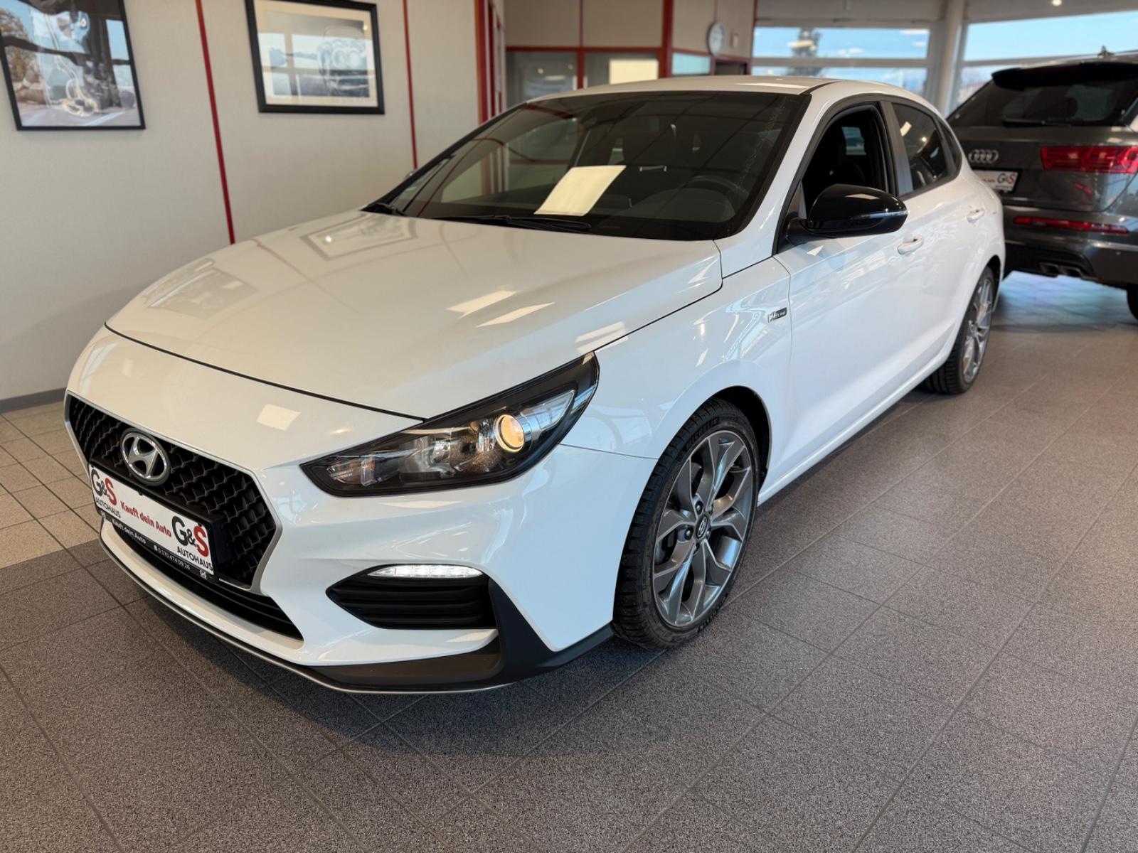 Hyundai i30 Fastback N Line*NAVI*LED*KAMERA*TEMPOMAT*SHZ