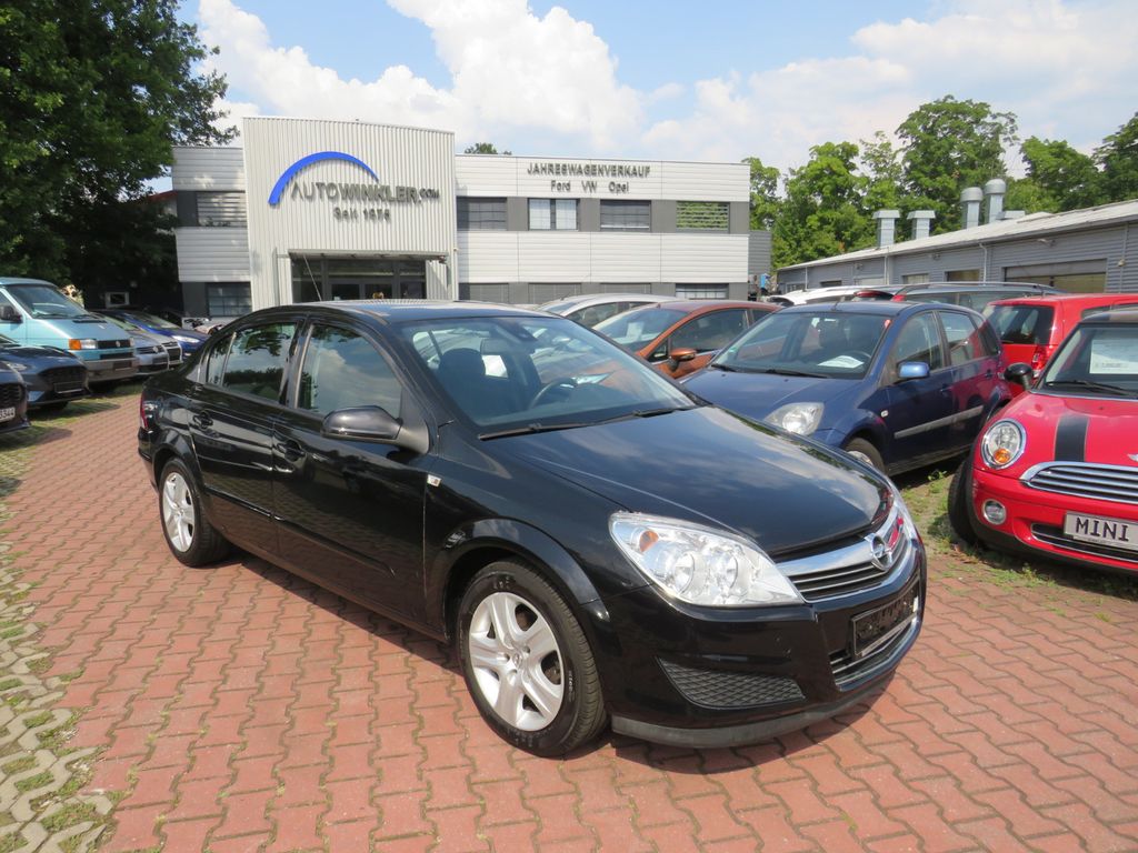 OPEL ASTRA H 4-TÜR LIMUSINE*AHK+TEMP+KLIMA+PDC*