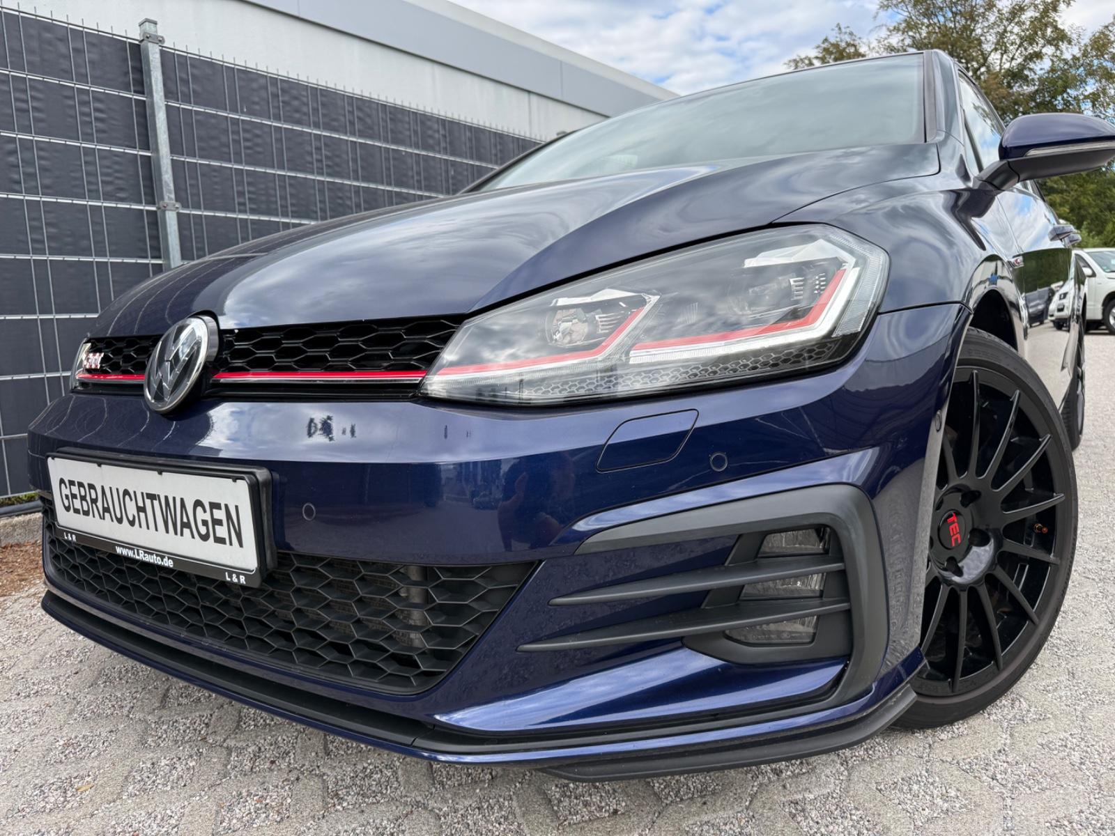 Volkswagen Golf 2.0 TSI GTI Performance Led Navi Kamera ACC