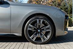 BMW 740 – 29 / 31