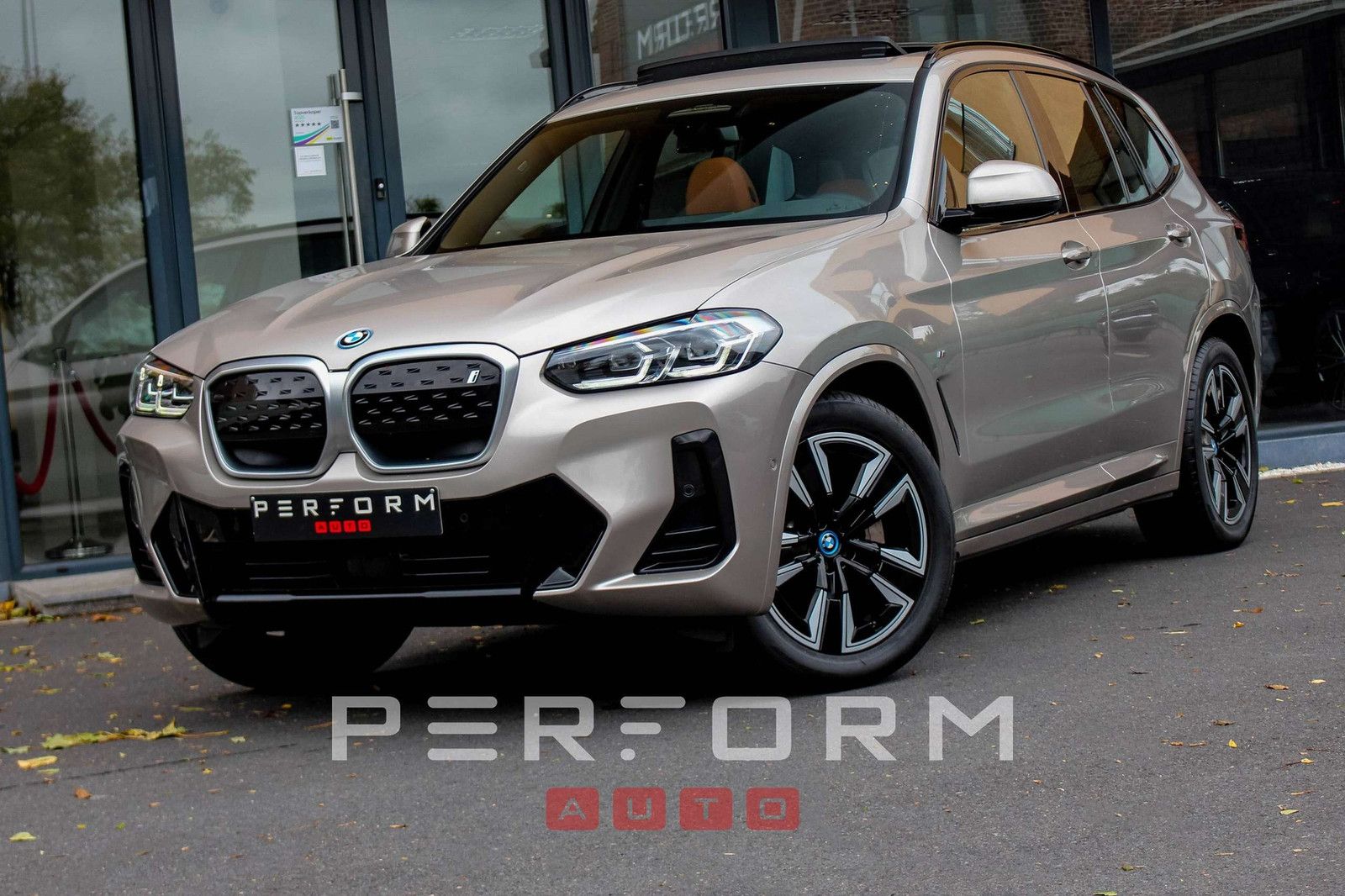 BMW iX3 M SPORT*INSPIRING*PANO*TREKHAAK*DRIVING ASSI