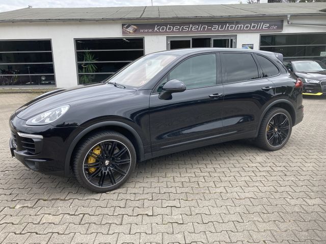 Porsche Cayenne S Diesel*PCCB,PCM,PASM,PDLS,21´´,AHK*