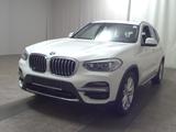 BMW X3 xDrive30d Luxury-Line Leder Navi HuD Pano AHK - BMW: Weiß