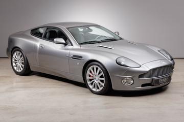 2001 Aston Martin V12 VANTAGE 照片 3