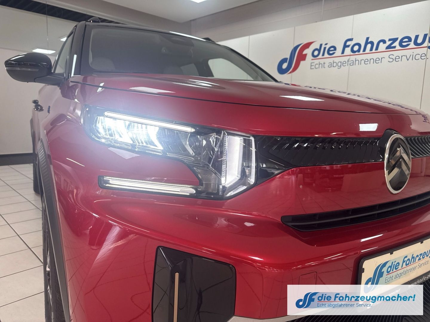 Fahrzeugabbildung Citroën C3 Aircross E 113 MAX HUD Navi LED Apple CarPlay