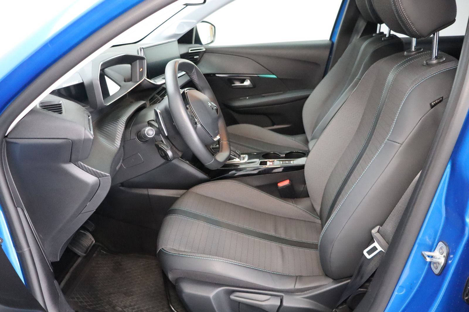 Fahrzeugabbildung Peugeot 208 1.2i Allure Pack * HU / AU neu