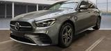 Mercedes-Benz T-Modell E 300 de 4Matic AMG LINE - Hybrid (Diesel/Elektro): Grau, Alcantara