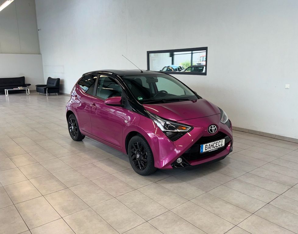 Toyota Aygo (X)