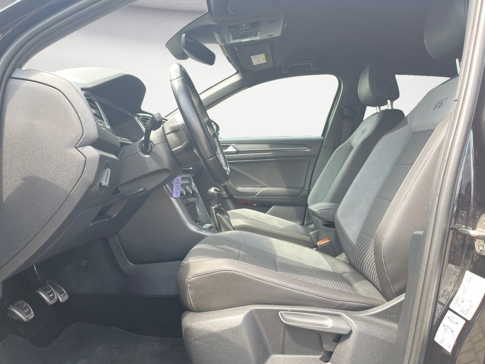 Volkswagen T-Roc - Bild 8