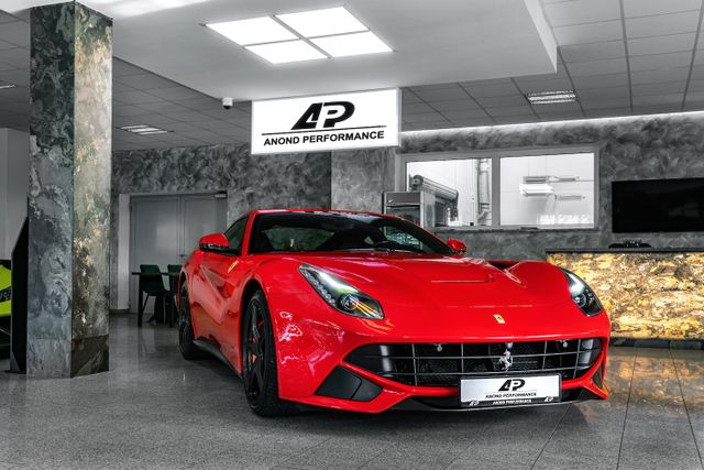 Ferrari F12 Berlinetta/CARBON/LIFT/EL.SEATS/APPROVED