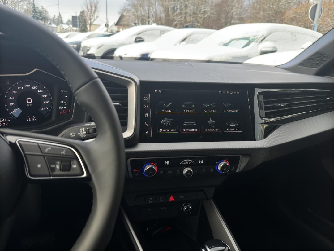 Fahrzeugabbildung Audi A1 allstreet 35 TFSI S tronic, Optikpak., GRA, S