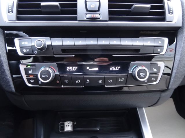 Fahrzeugabbildung BMW 230i M Sport/Leder/Navi/Kamera/Automatik/