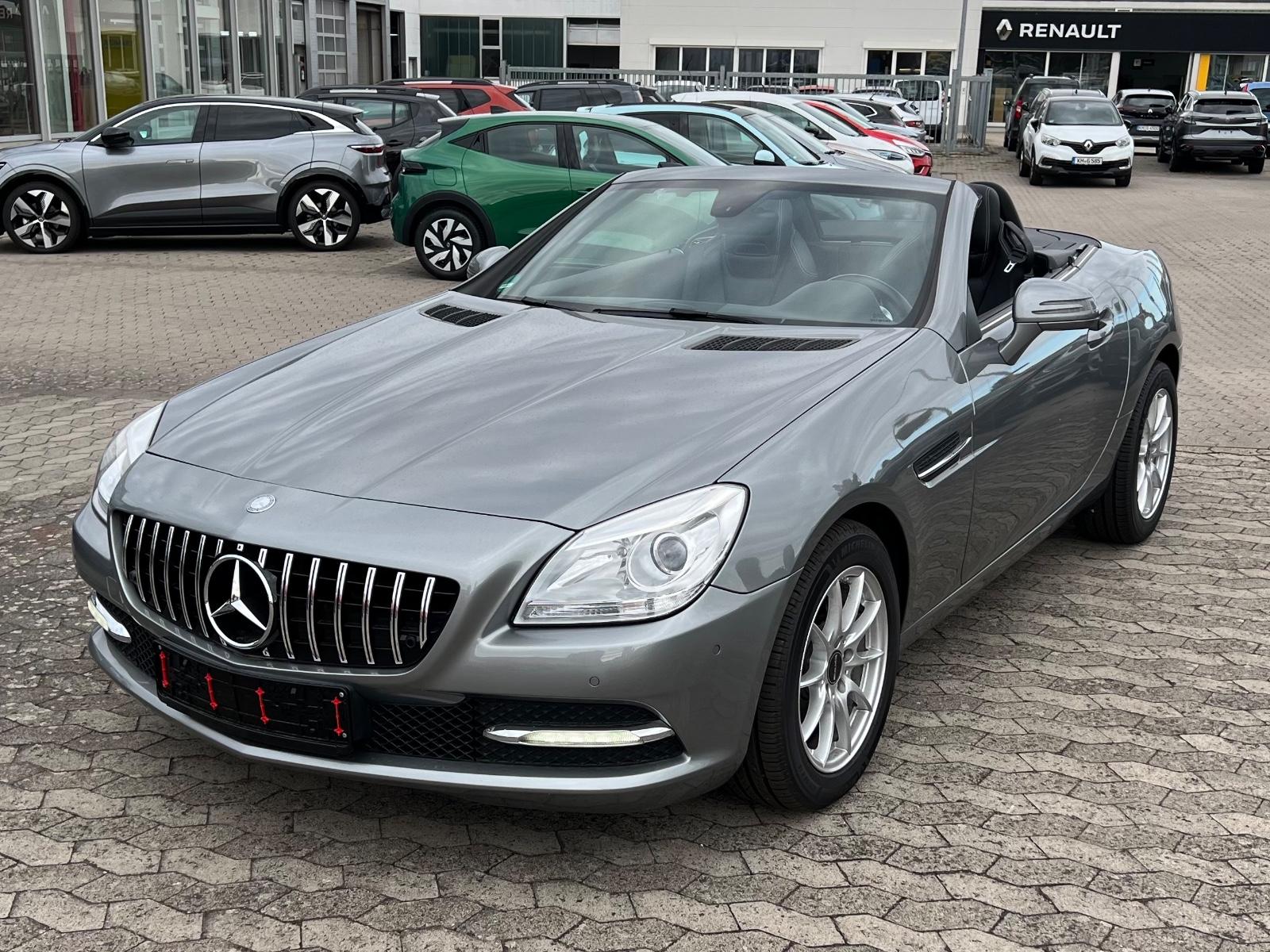 Mercedes-Benz SLK 200 Roadster BlueEfficiency