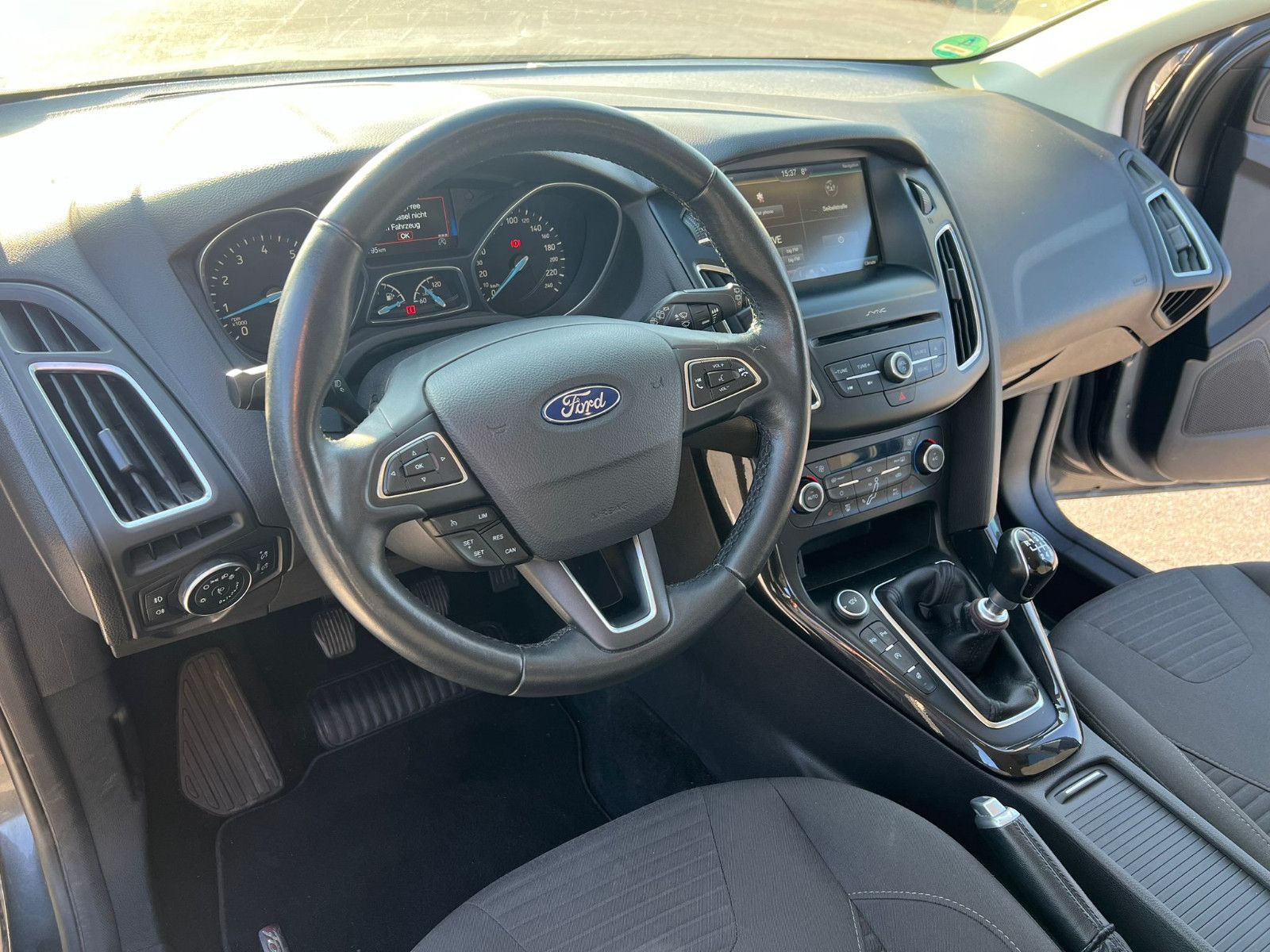 FORD Focus Turnier Titanium selbst Parkassistent