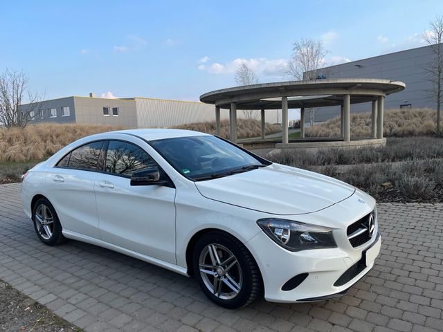 Mercedes-Benz CLA 200 CDI d Coupe*Automatik*Scheckheft*