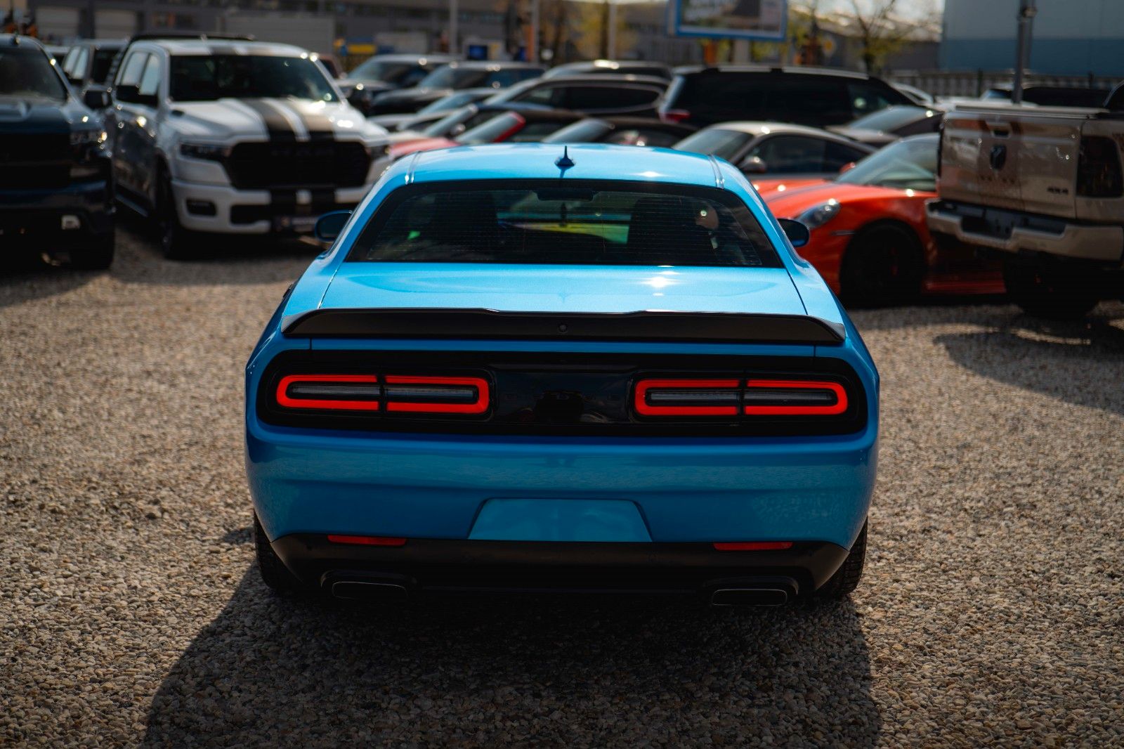 Fahrzeugabbildung Dodge Challenger 5.7 V8 R/T+ SRT WIDE BODY *LED*19%*