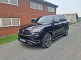 Ssangyong REXTON 2.2 Diesel e-XDi 220 Sapphire 4WD AT ... - Ssangyong REXTON von privat