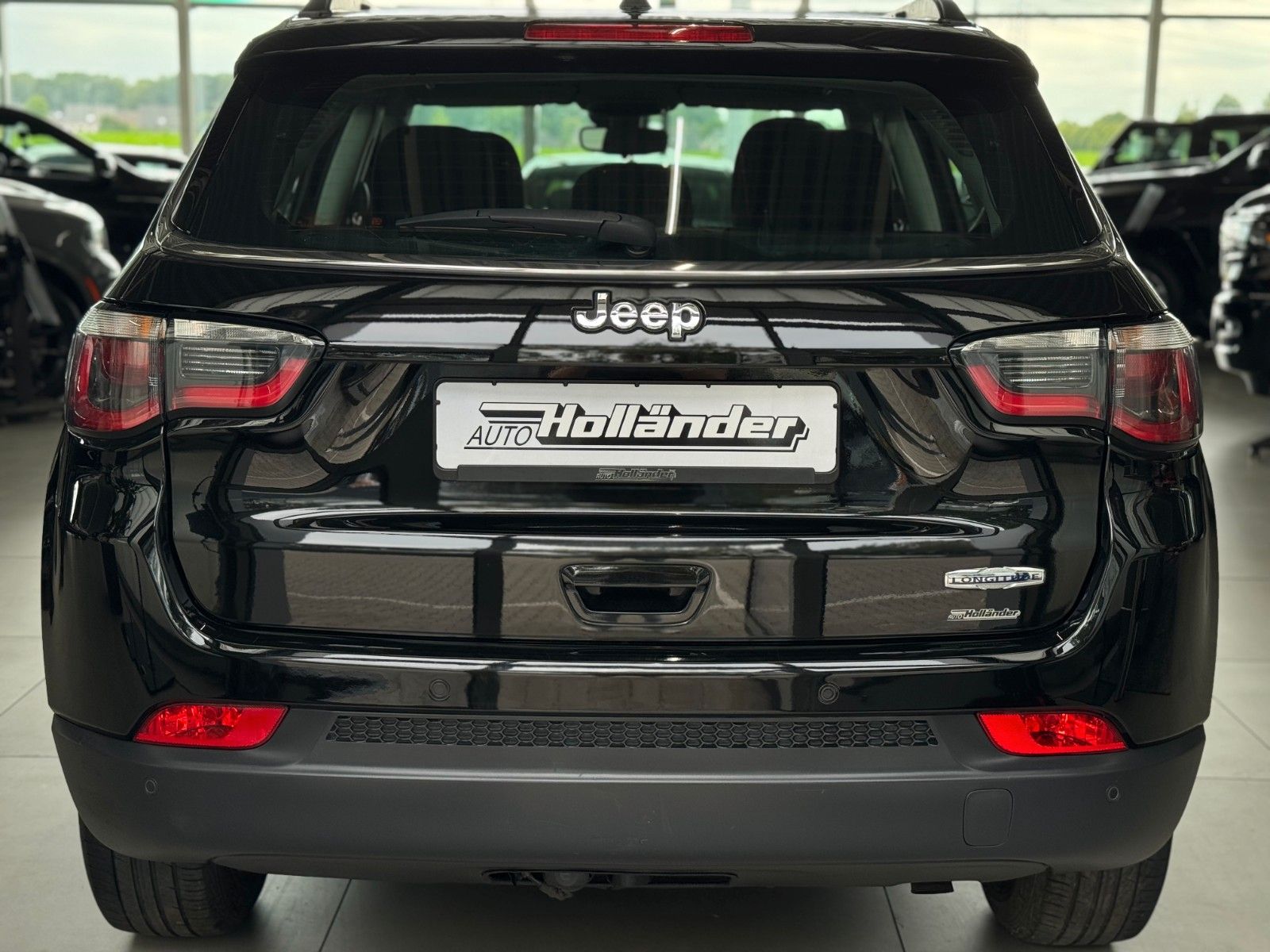Fahrzeugabbildung Jeep Compass 1.4 T Longitude FWD  " Winterpaket "