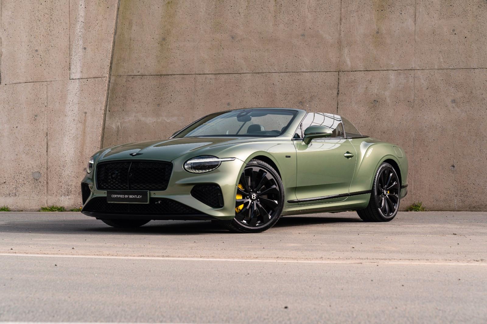 Bentley Continental GTC Black Edition