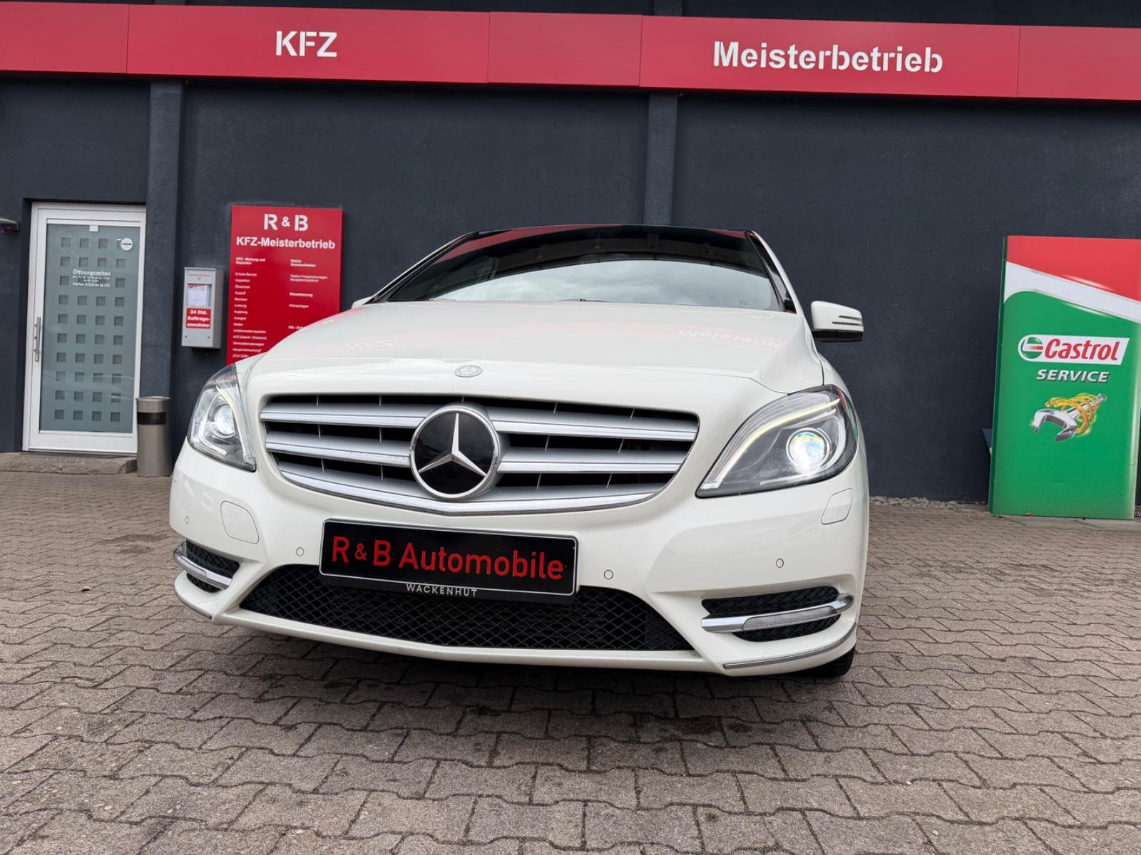 Mercedes-Benz B 200 CDI*Pano*Led*Navi* Leder*Automatik*Tüv Neu