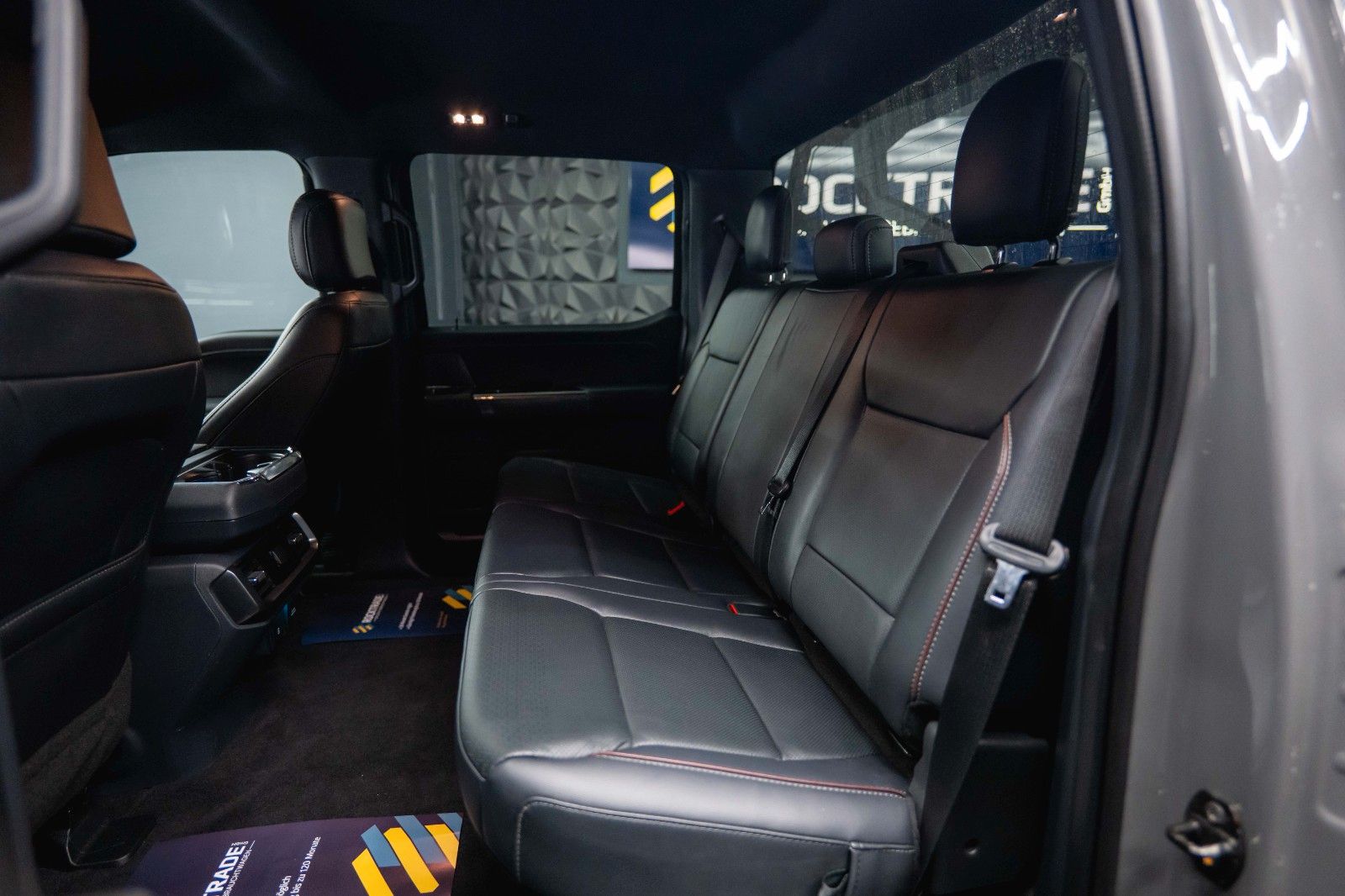 Fahrzeugabbildung Ford F150 5.0L V8 4x4 Offroad SuperCrew RAPTOR 19%