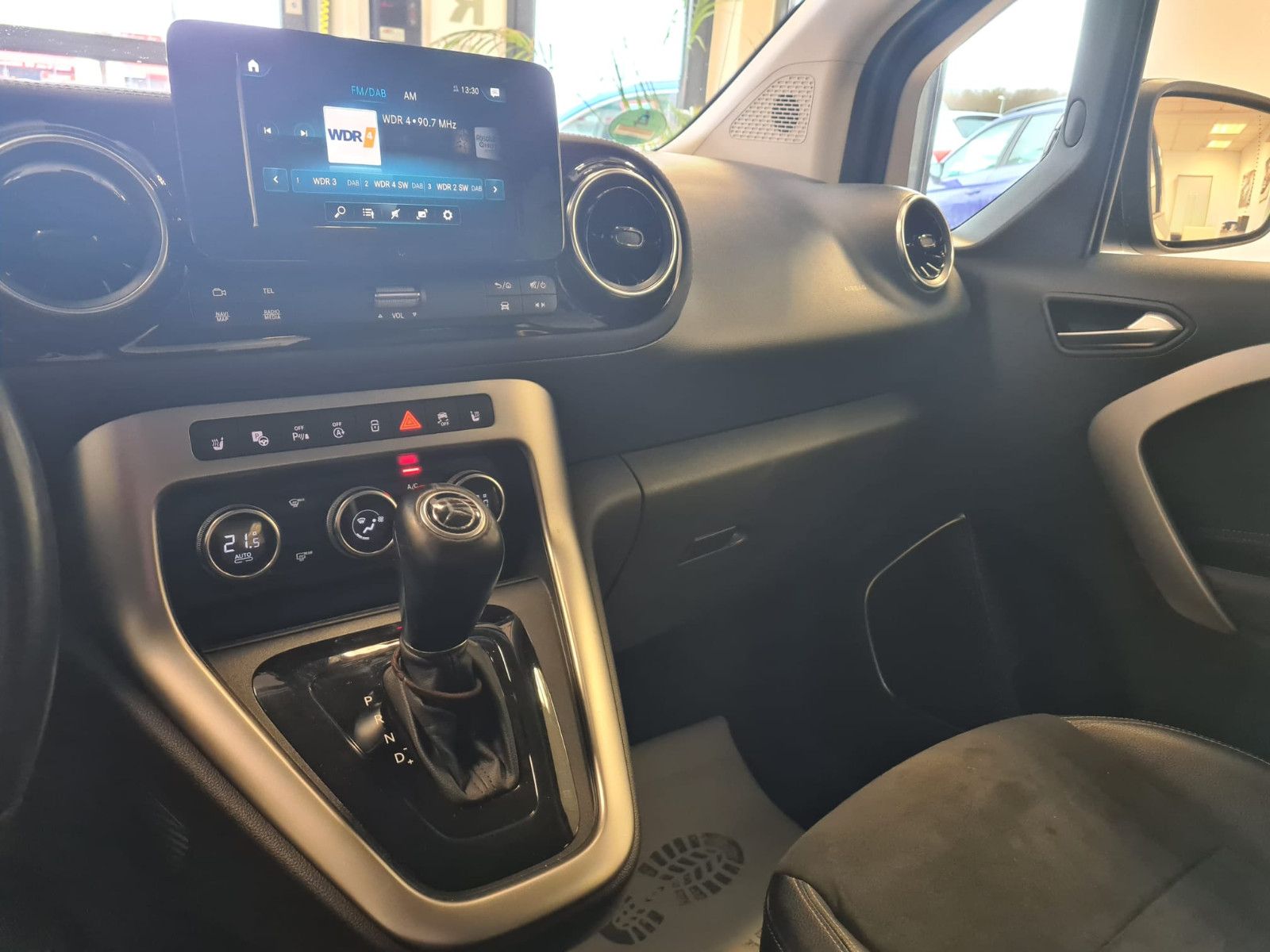 Fahrzeugabbildung Mercedes-Benz T 180 / Citan / AHK / LED / KAMERA / 1. HAND