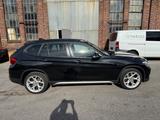 BMW X1 sDrive 16d xLine Lückenloses Scheckheft 1Hand - BMW X1: Sdrive