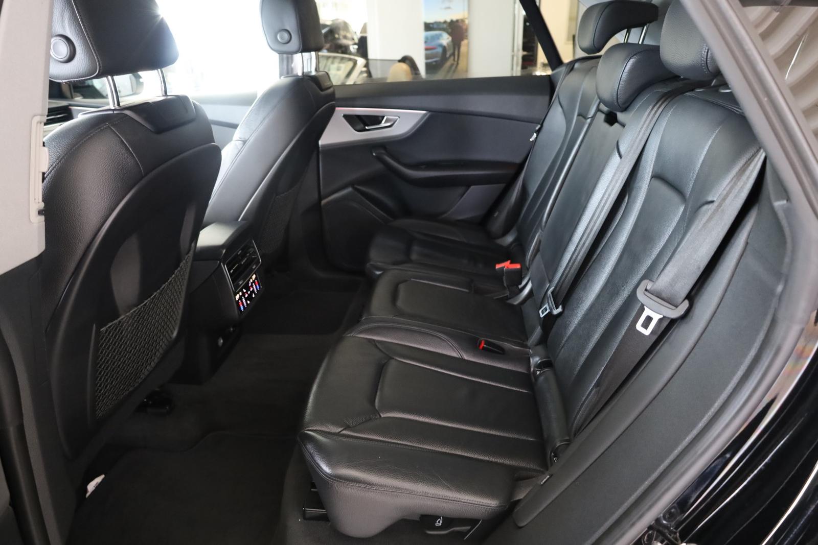 Audi Q8 55 TFSI quattro S-Line, миниатюра 11